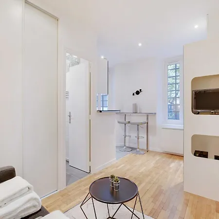 Charming 2p - Bastille Charonne *