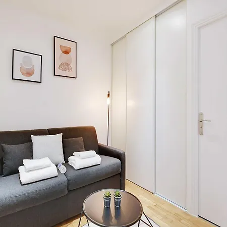 Casa de Férias Charming 2p - Bastille Charonne