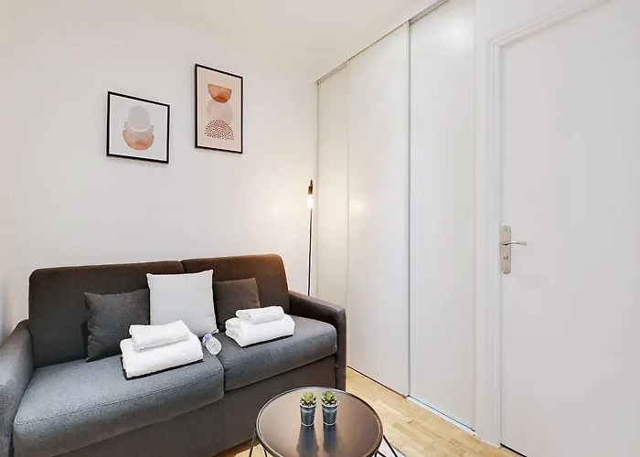 Casa de Férias Charming 2p - Bastille Charonne